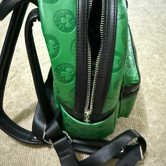 Boston Celtics NBA Basketball Mini Loungefly Green Backpack BRAND NEW - Picture 9 of 9